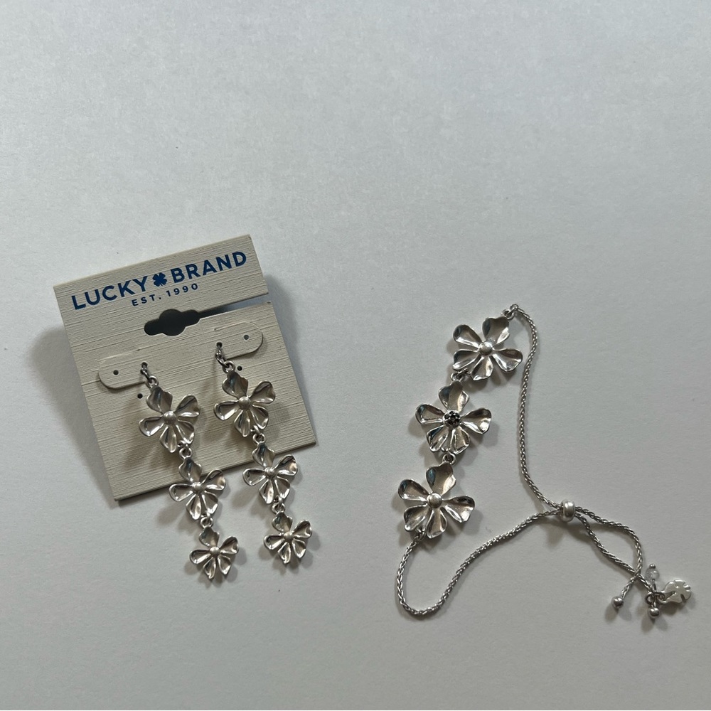 Lucky Brand Silver Flowers Earrings & Bracelet Set